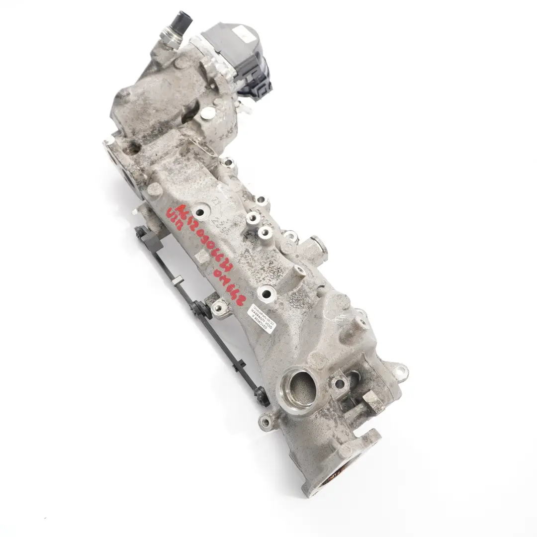 Ansaugkrümmer Mercedes W207 W212 W218 OM642 Diesel Einlass links für mit Teilenummer A6420906637 Ansaugkrümmer Mercedes W207 W212 W218 OM642 Diesel Einlass links - SKU A6420906637 - Teilenummer A6420906637