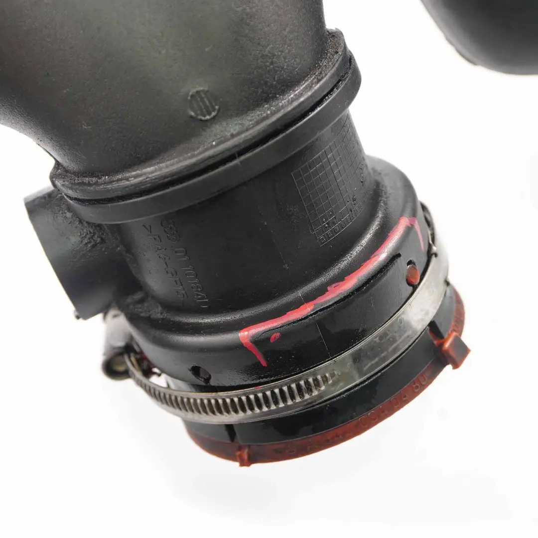 Tubo turbo Mercedes W212 W221 OM642 Linea Condotto Flusso Aria Misuratore Massa per con numero di parte A6420907337 Tubo turbo Mercedes W212 W221 OM642 Linea Condotto Flusso Aria Misuratore Massa - SKU A6420907337 - Numero di parte A6420907337