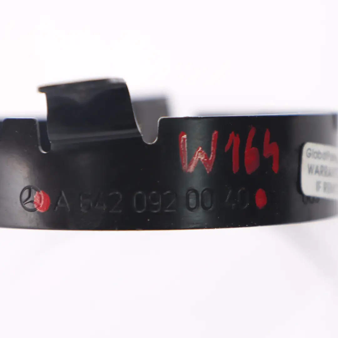 OM642 Filtro de combustible abrazadera montaje Soporte para Mercedes W164 con número de pieza A6420920040 Mercedes W164 OM642 Filtro de combustible abrazadera montaje Soporte - SKU A6420920040 - Número de pieza A6420920040