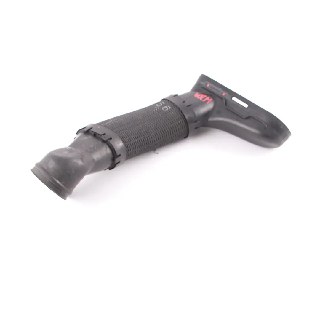 Mercedes W204 W212 Tuyau admission air Tube aspiration Diesel OM642 - SKU A6420945697 - Numéro de pièce A6420945697