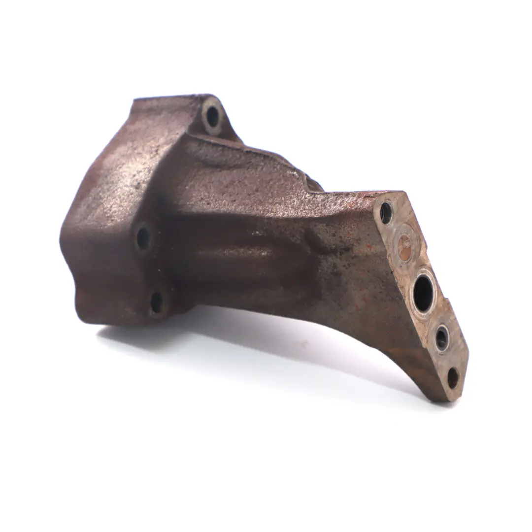  Soporte Turbo Mercedes W204 W212 OM642 Soporte Turbo A6420961445 - SKU A6420960100 - Número de pieza A6420960100
