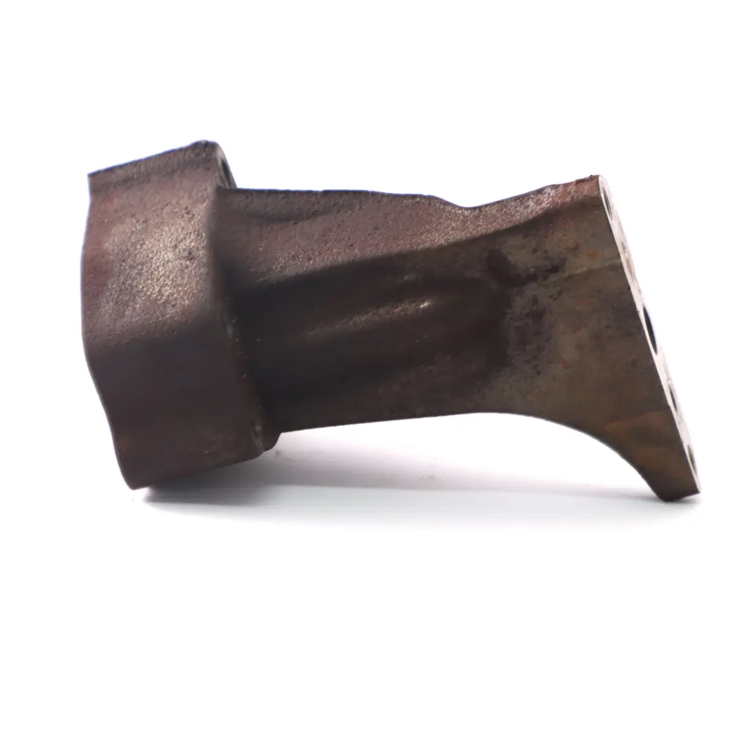  Soporte Turbo Mercedes W204 W212 OM642 Soporte Turbo A6420961445 - SKU A6420960100 - Número de pieza A6420960100