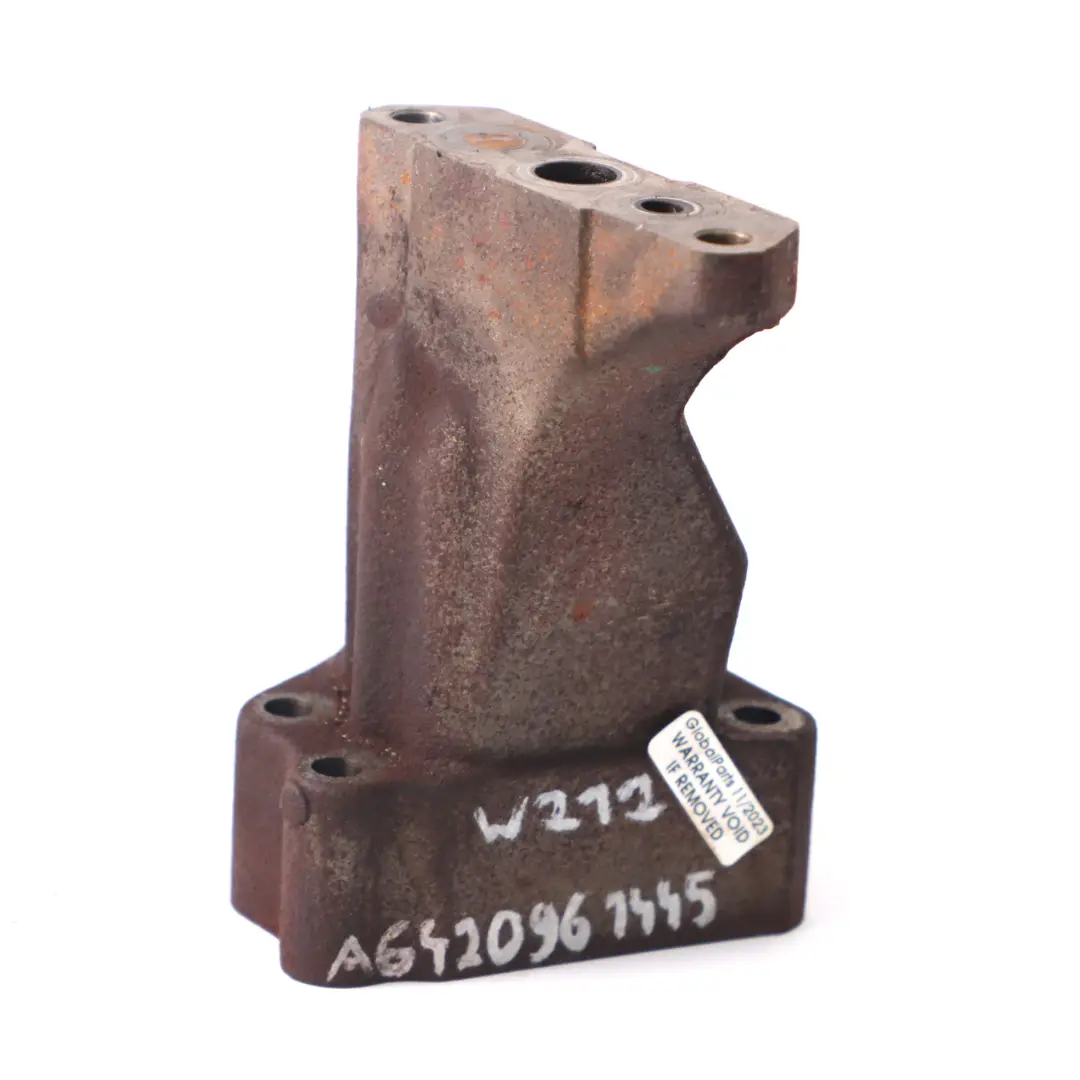 OM642 Łapa Wspornik Turbosprężarki Turbo A6420961445 do Mercedes W204 W212 o numerze A6420960100 Mercedes W204 W212 OM642 Łapa Wspornik Turbosprężarki Turbo A6420961445 - SKU A6420960100 - Numer Części A6420960100