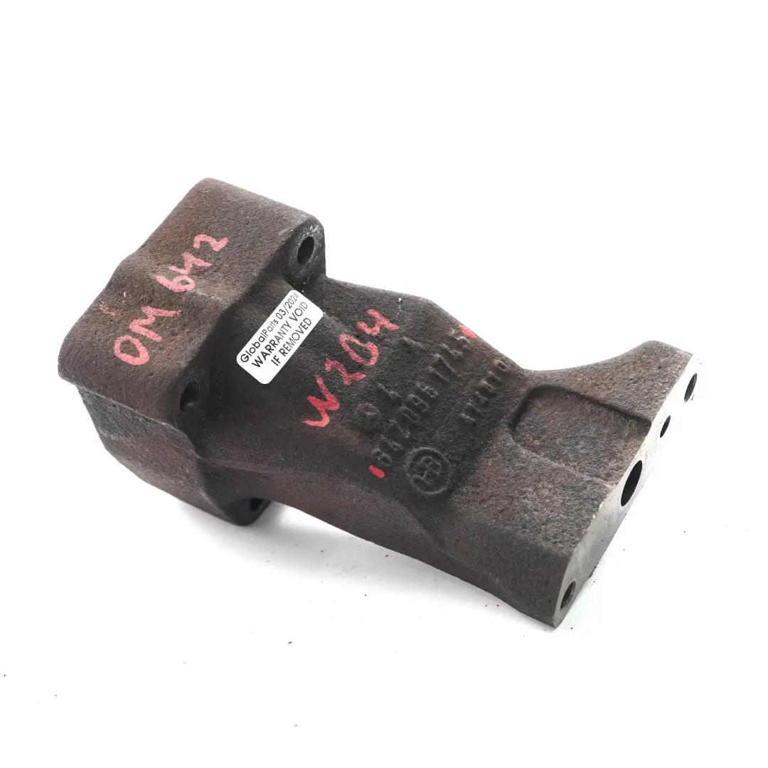 Support Mercedes W204 Diesel Engine OM642 Turbocharger Carrier Mount to with Part number A6420961745 Support Mercedes W204 Diesel Engine OM642 Turbocharger Carrier Mount - SKU A6420961745 - Part number A6420961745