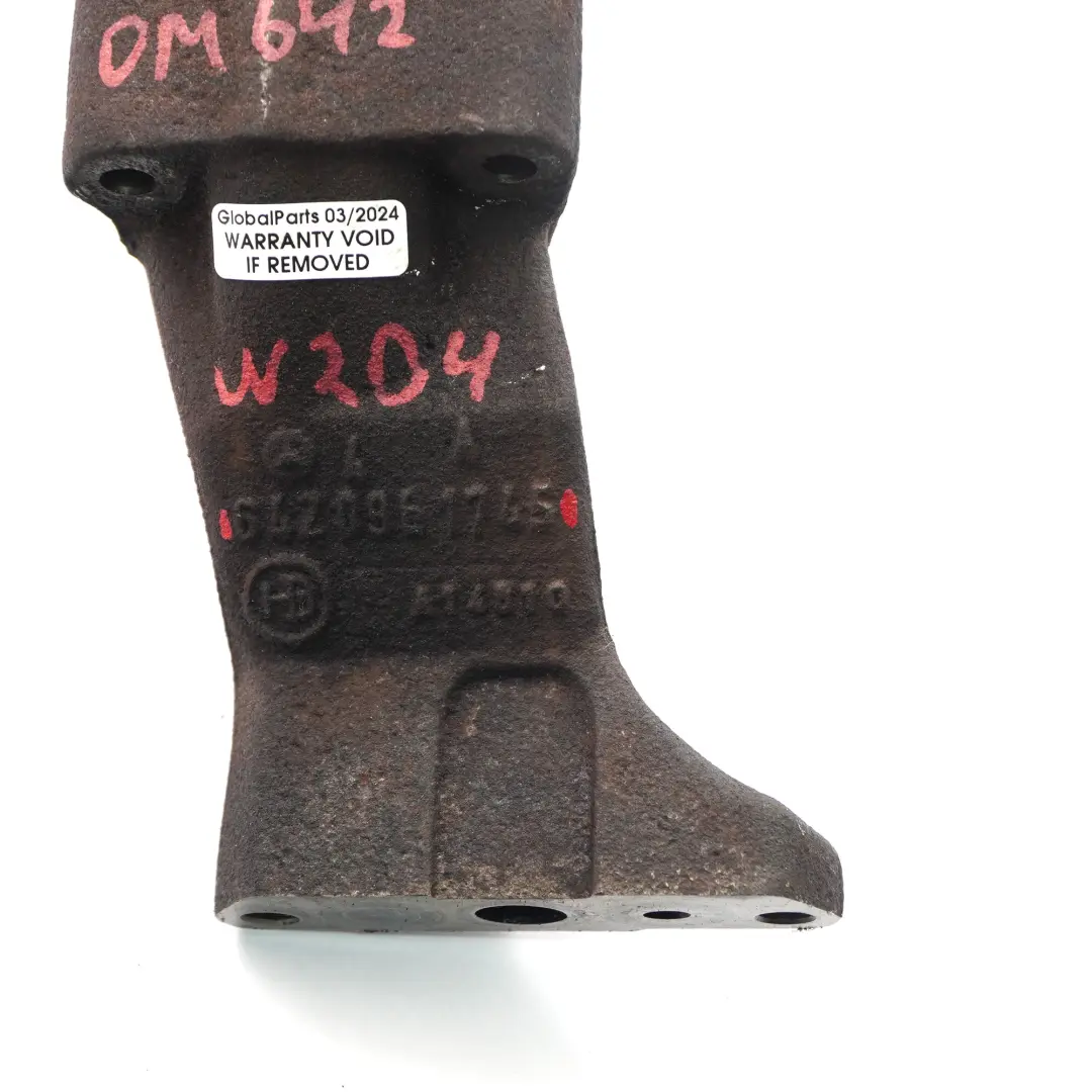 Support pour turbocompresseur Mercedes W204 Moteur diesel OM642 pour à propos du numéro de pièce A6420961745 Support pour turbocompresseur Mercedes W204 Moteur diesel OM642 - SKU A6420961745 - Numéro de pièce A6420961745