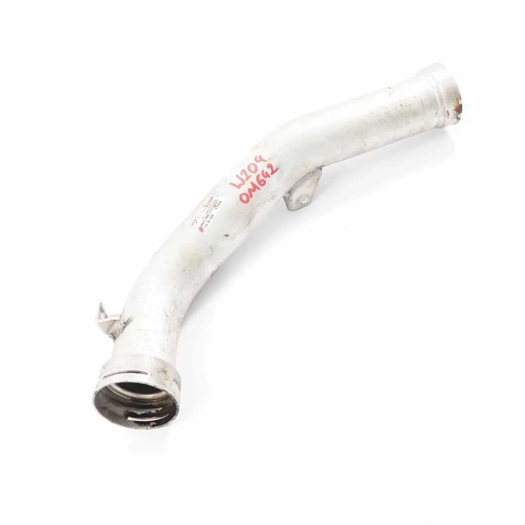 Ladeluftkühler Schlauch Rohr OM642 Diesel für Mercedes W204 W212 Turbo mit Teilenummer A6420980707 Mercedes W204 W212 Turbo Ladeluftkühler Schlauch Rohr OM642 Diesel - SKU A6420980707 - Teilenummer A6420980707