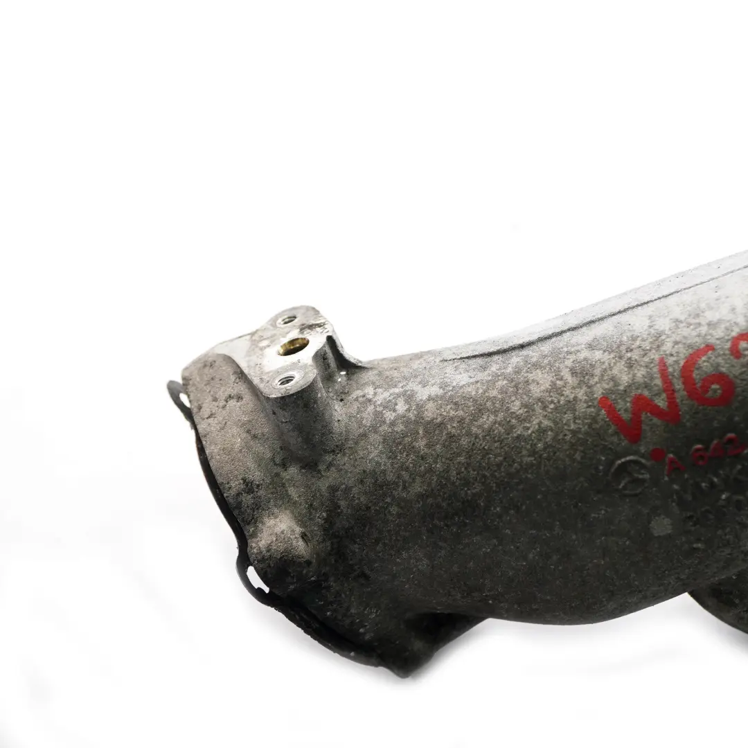 Intake Manifold Mercedes W639 W906 OM642 Diesel Air Inlet Transverse pipe to with Part number A6420980807 Intake Manifold Mercedes W639 W906 OM642 Diesel Air Inlet Transverse pipe - SKU A6420980807 - Part number A6420980807