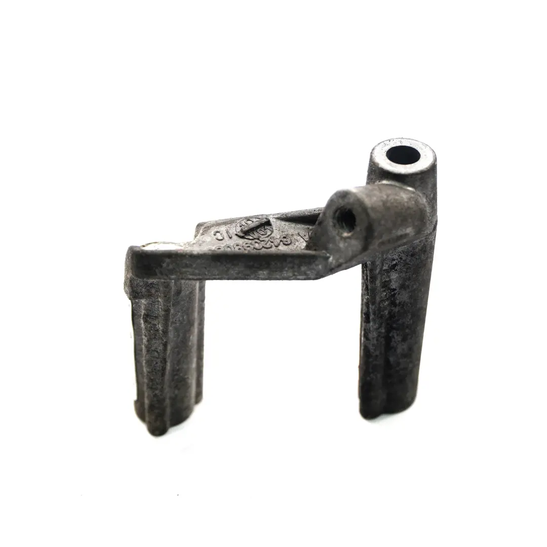  Gepäckträger Mercedes W204 OM642 Diesel Luftzufuhr Rohr Halterung - SKU A6420980839 - Teilenummer A6420980839