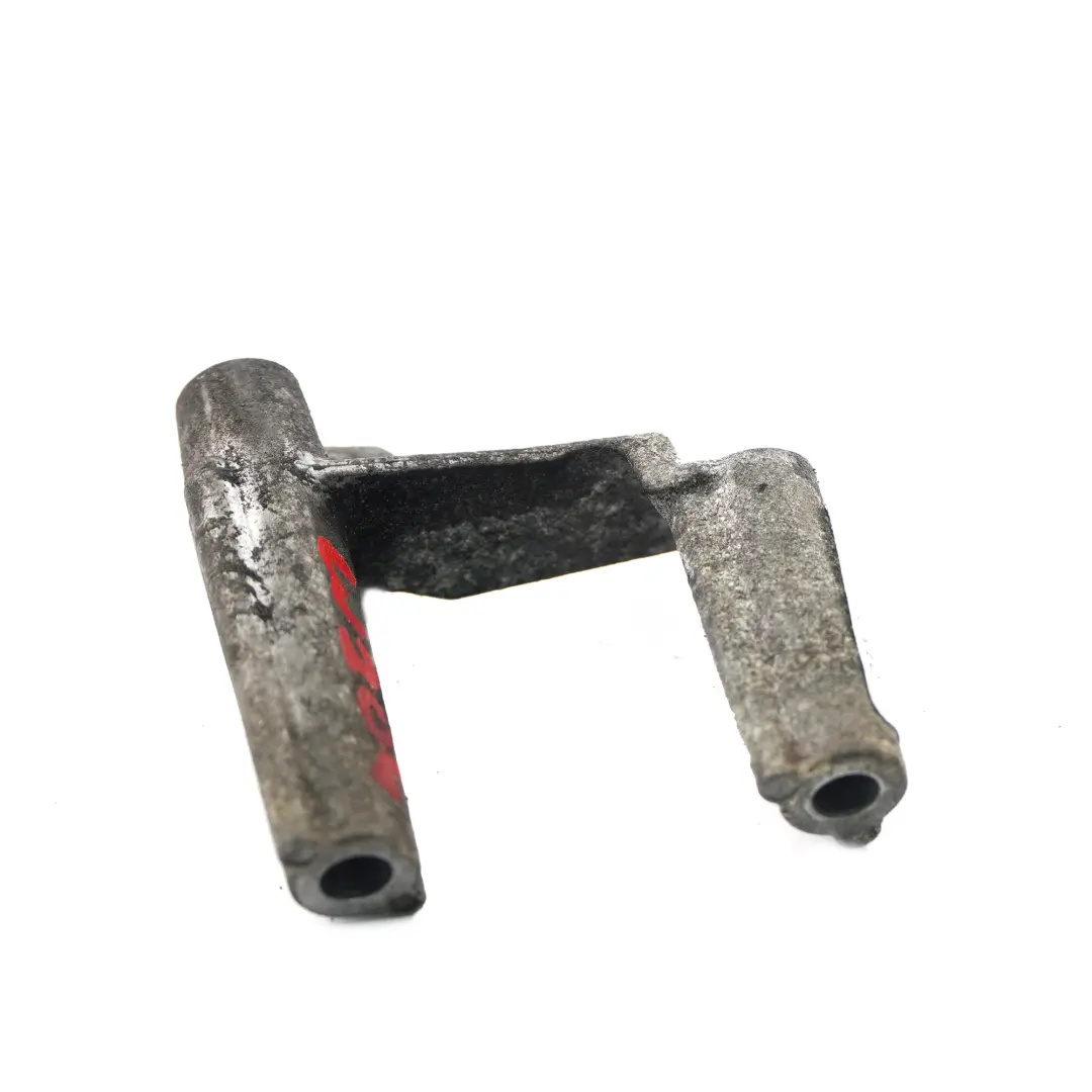 Mercedes W204 OM642 Diesel Support de montage du tuyau charge d'air - SKU A6420980839 - Numéro de pièce A6420980839