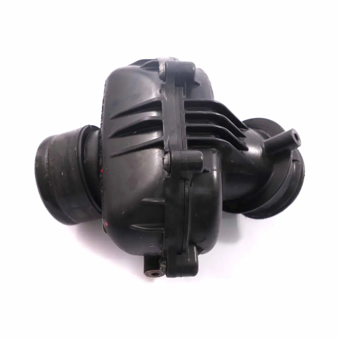 Silenziatore d'aspirazione Mercedes W639 W906 OM642 Scatola d'aria A6421401387 per con numero di parte A6421400000 Silenziatore d'aspirazione Mercedes W639 W906 OM642 Scatola d'aria A6421401387 - SKU A6421400000 - Numero di parte A6421400000