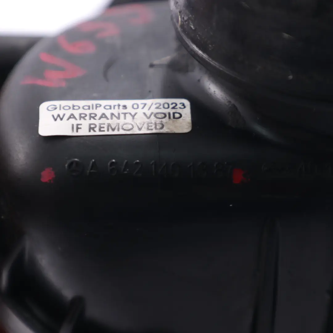  Silenziatore d'aspirazione Mercedes W639 W906 OM642 Scatola d'aria A6421401387 - SKU A6421400000 - Numero di parte A6421400000