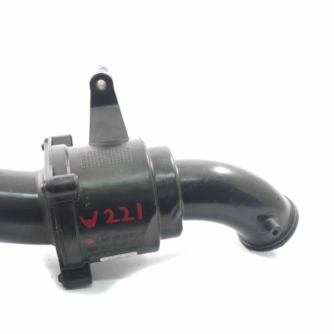 Mercedes W221 OM642 Tuyau d'admission d'air Tuyau d'intercooler - SKU A6421401087 - Numéro de pièce A6421401087