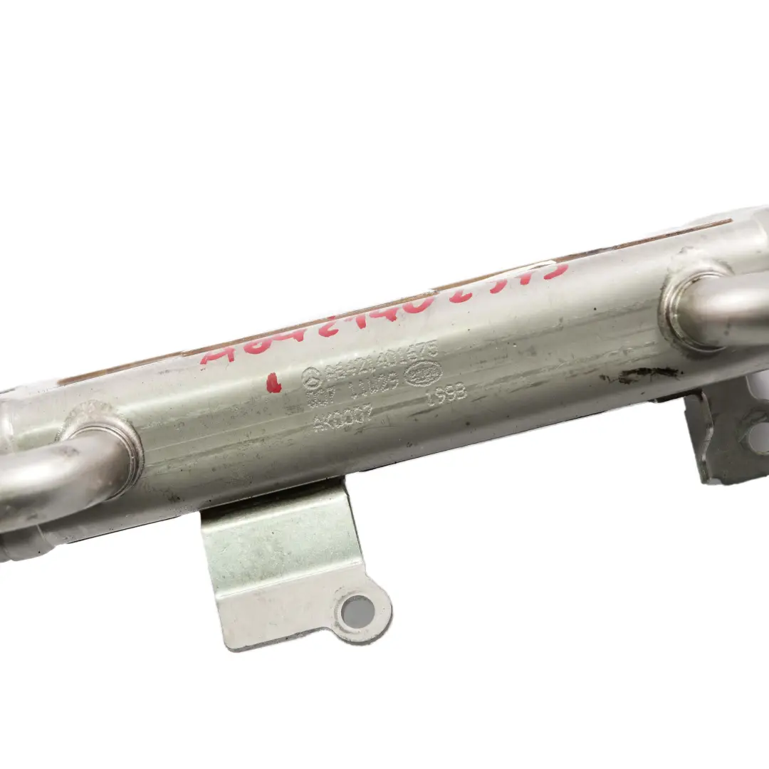  Intercambiador De calor diesel Mercedes EGR Cooler W221 OM642 - SKU A6421402375 - Número de pieza A6421402375