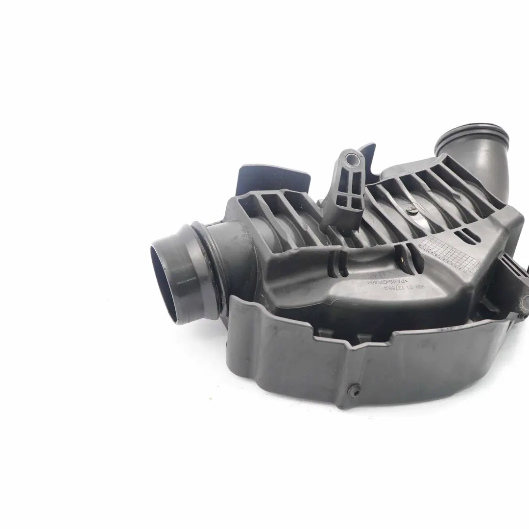 OM642 Diesel Silenziatore d'Aria Alloggiamento per Mercedes W221 con numero di parte A6421403787 Mercedes W221 OM642 Diesel Silenziatore d'Aria Alloggiamento - SKU A6421403787 - Numero di parte A6421403787