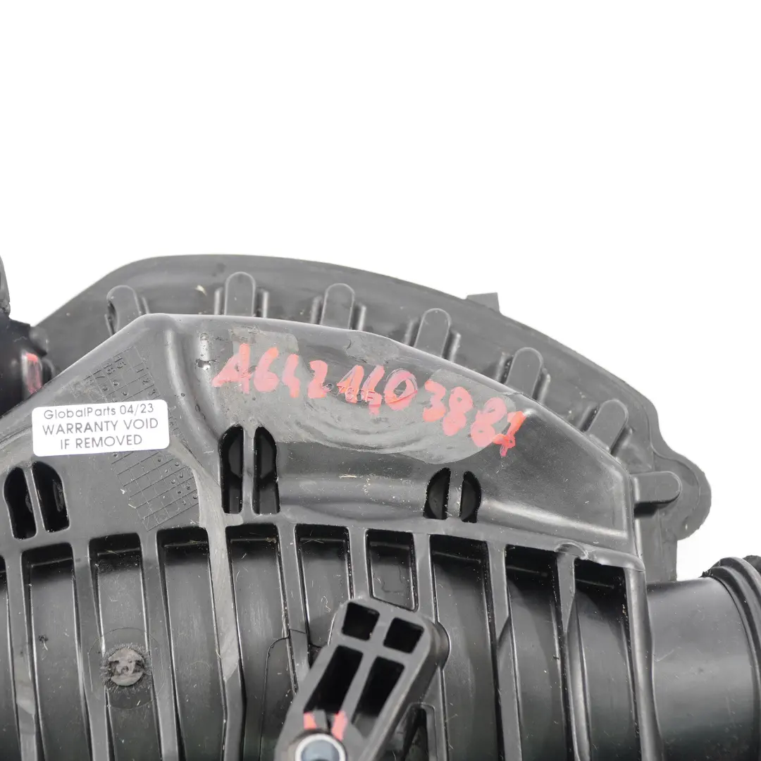  Tuyau d'admission Mercedes W204 W212 OM642 Tube filtre air - SKU A6421403887 - Numéro de pièce A6421403887