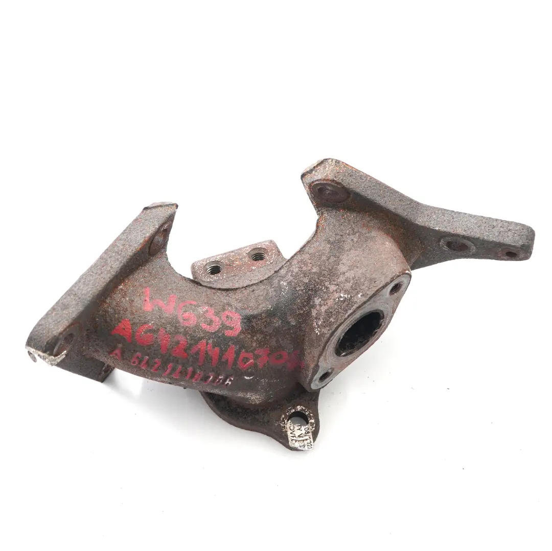 Collecteur Mercedes W639 Diesel OM642 Collecteur gaz d'échappement pour à propos du numéro de pièce A6421410706 Collecteur Mercedes W639 Diesel OM642 Collecteur gaz d'échappement - SKU A6421410706 - Numéro de pièce A6421410706