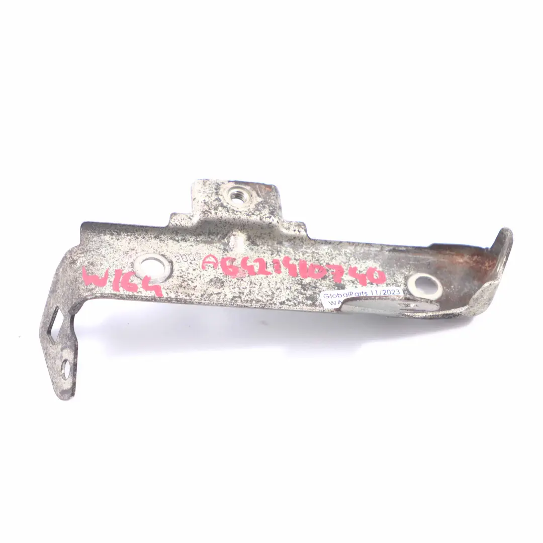 Transverse Pipe Mount Bracket Support Cylinder Head Diesel OM642 to Mercedes W164 with Part number A6421410740 Mercedes W164 Transverse Pipe Mount Bracket Support Cylinder Head Diesel OM642 - SKU A6421410740 - Part number A6421410740