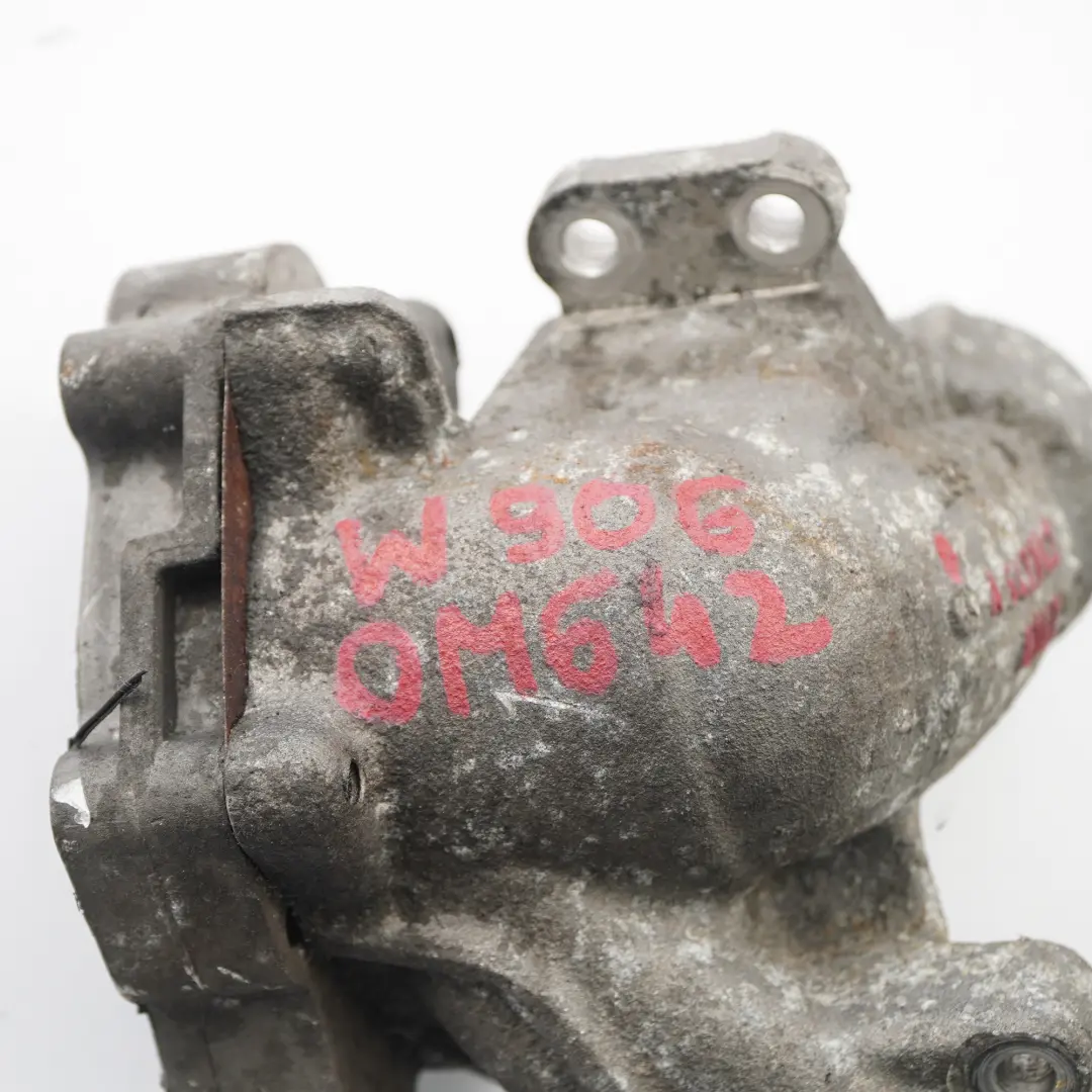 Alloggiamento EGR Mercedes W639 Diesel OM642 Alloggiamento valvola per con numero di parte A6421420167 Alloggiamento EGR Mercedes W639 Diesel OM642 Alloggiamento valvola - SKU A6421420167 - Numero di parte A6421420167