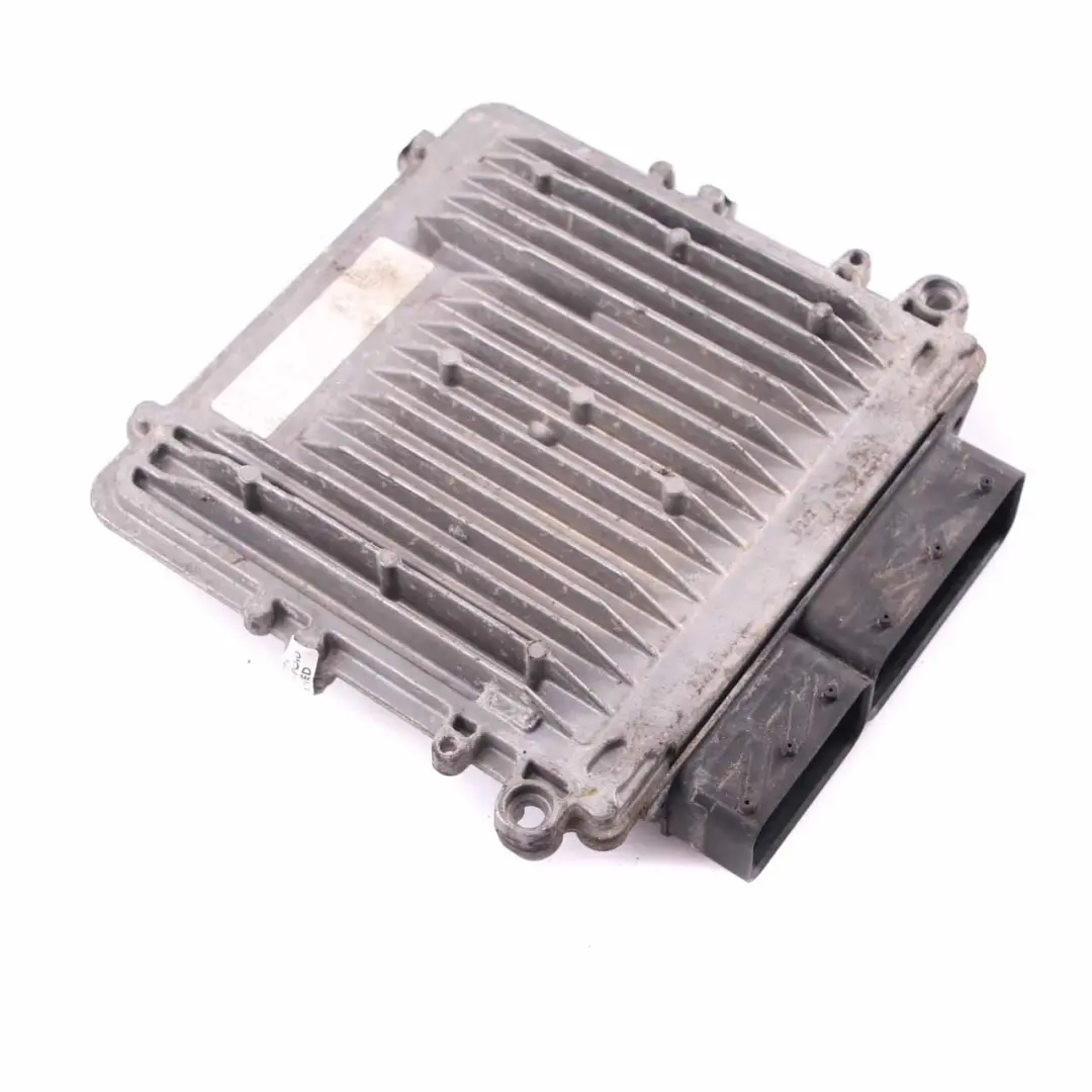 Mercedes W212 E350 CDI OM642.852 Module l'unité contrôle moteur ECU - SKU A6421508900-1 - Numéro de pièce A6421508900