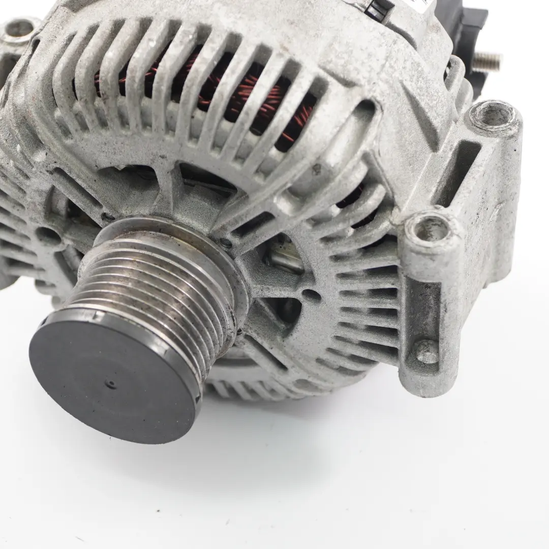 Mercedes W164 W204 W211 OM642 Diesel Alternador Generador - SKU A6421540402-1 - Número de pieza A6421540402