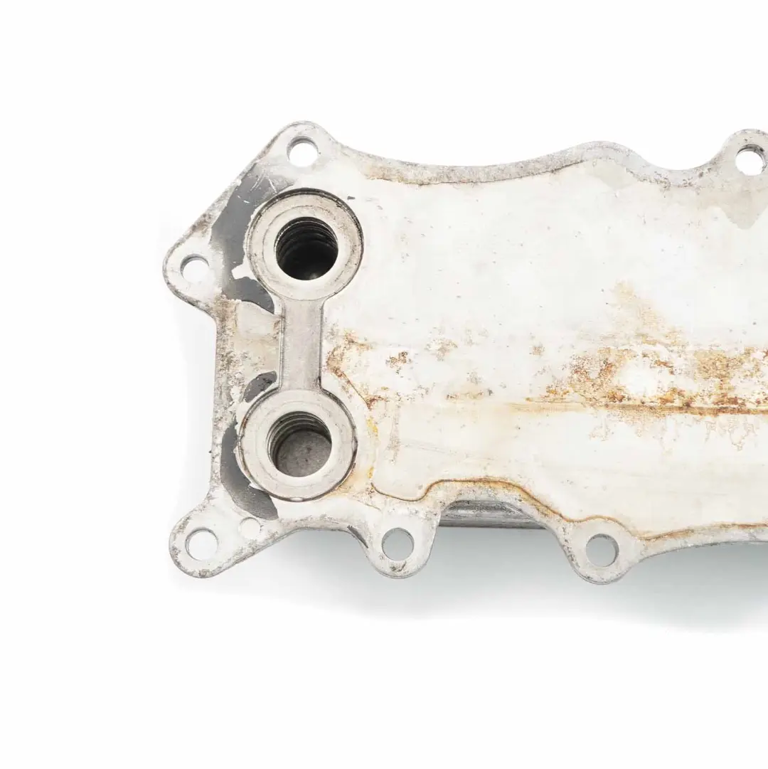 Intercambiador Calor Refrigerador Aceite OM642 Diesel para Mercedes W204 con número de pieza A6421800165 Mercedes W204 Intercambiador Calor Refrigerador Aceite OM642 Diesel - SKU A6421800165 - Número de pieza A6421800165