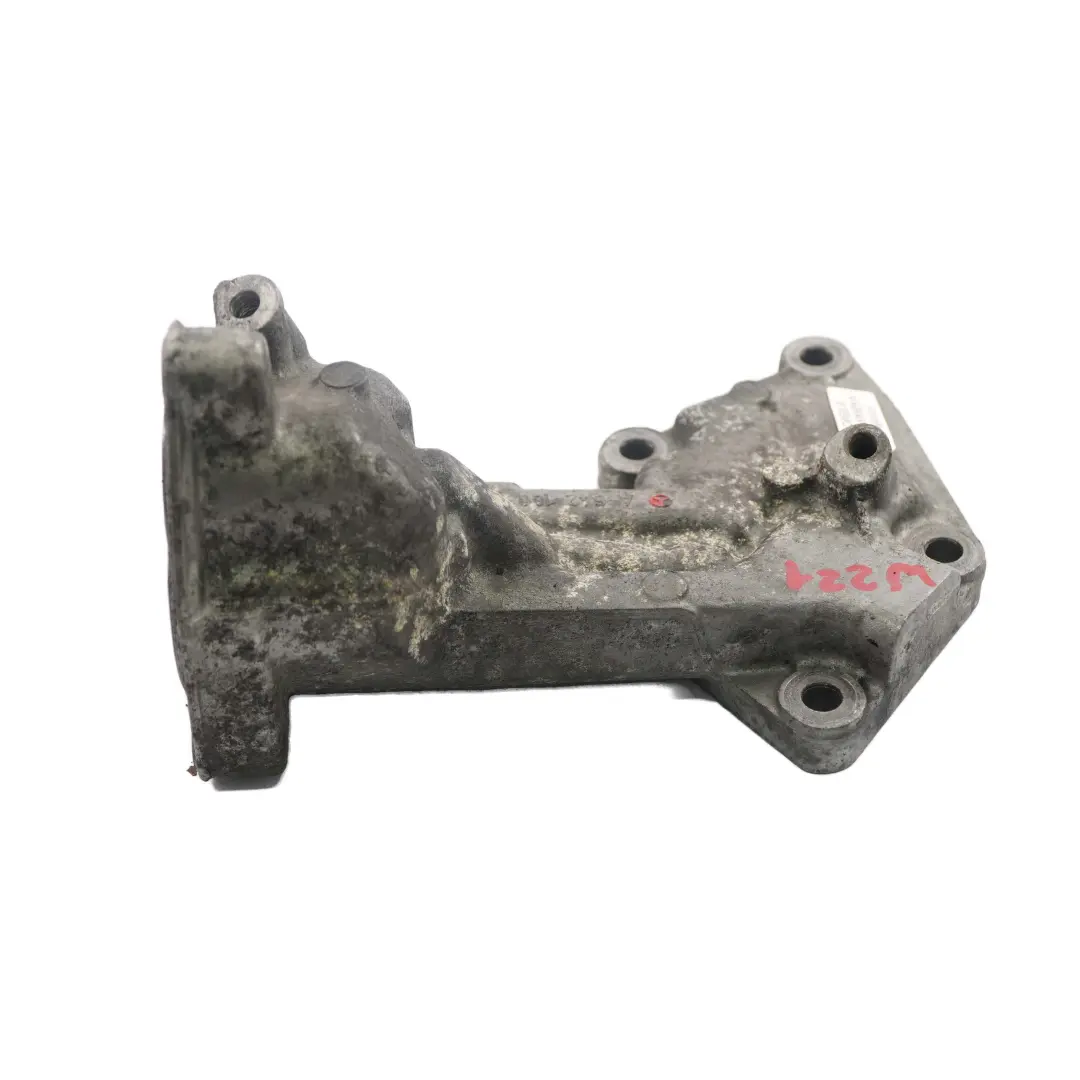 W207 W212 OM642 Diesel Filtro Olio Alloggiamento per Mercedes con numero di parte A6421801410 Mercedes W207 W212 OM642 Diesel Filtro Olio Alloggiamento - SKU A6421801410 - Numero di parte A6421801410