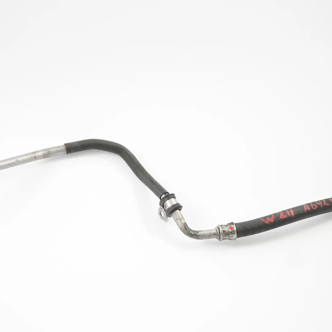 OM642 cambio automatico tubo di raffreddamento olio tubo sinistro per Mercedes W211 con numero di parte A6421805130 Mercedes W211 OM642 cambio automatico tubo di raffreddamento olio tubo sinistro - SKU A6421805130 - Numero di parte A6421805130