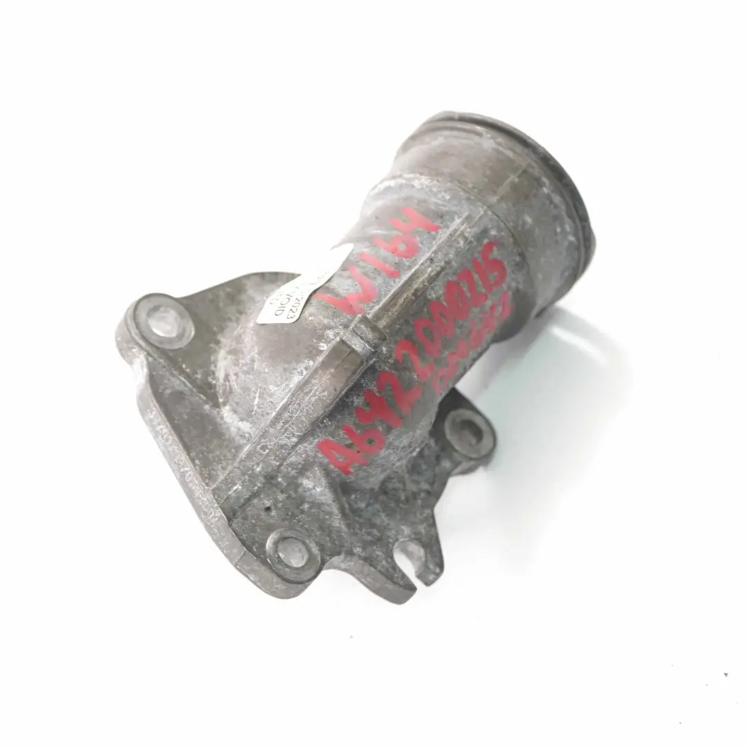 OM642 Diesel Termostato Alloggiamento liquido per Mercedes W164 con numero di parte A6422000215 Mercedes W164 OM642 Diesel Termostato Alloggiamento liquido - SKU A6422000215 - Numero di parte A6422000215