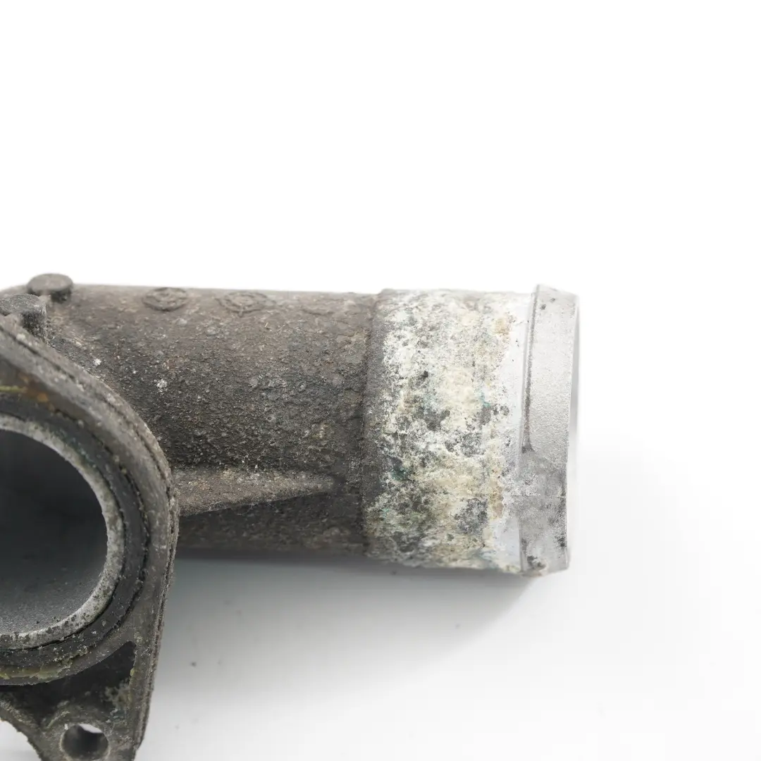  Flansch Mercedes W639 Diesel OM642 Kühlmittelleitung Fitting Flansch - SKU A6422000556 - Teilenummer A6422000556