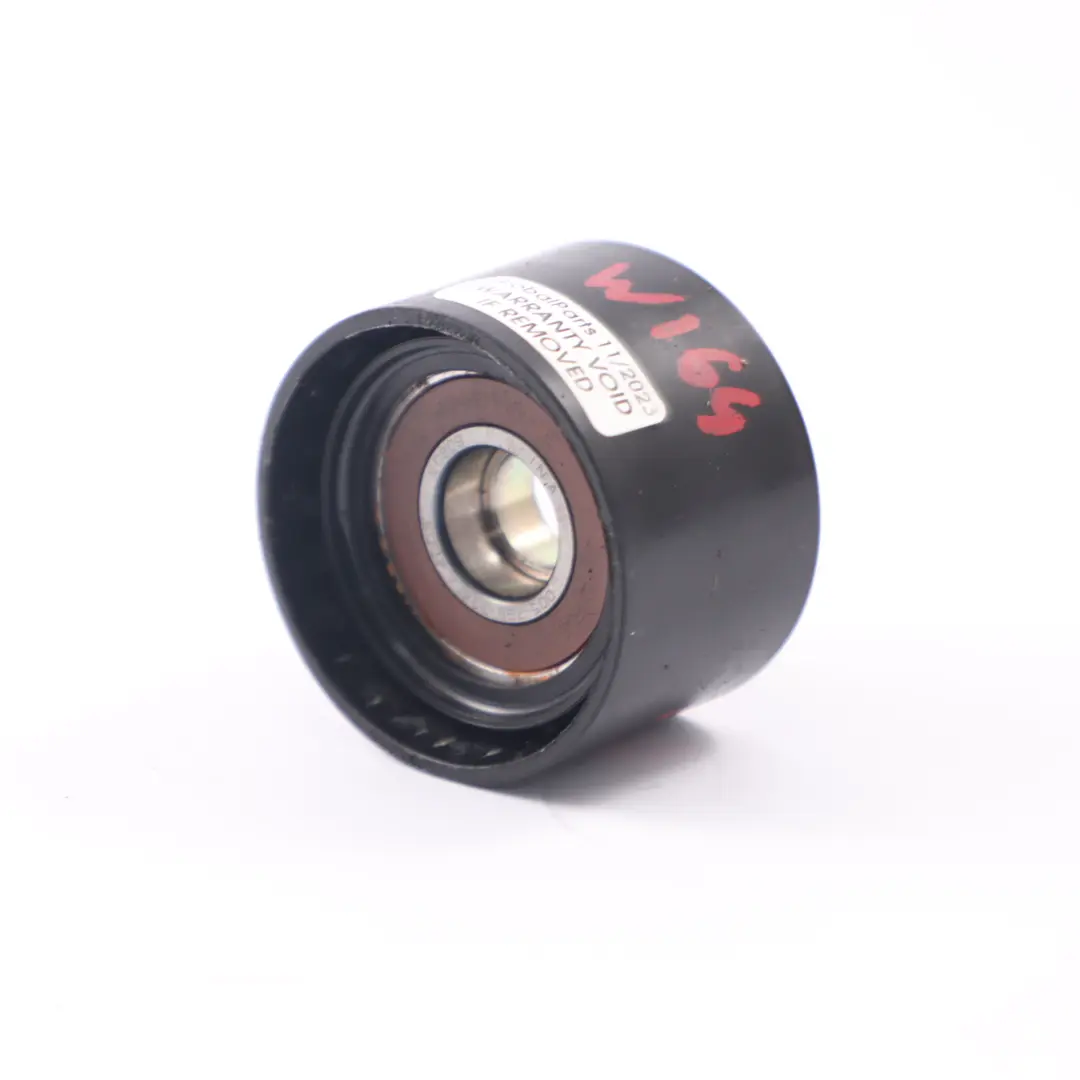 OM642 Motore Cinghia Rullo Puleggia di Trasmissione per Mercedes W164 con numero di parte A6422000570 Mercedes W164 OM642 Motore Cinghia Rullo Puleggia di Trasmissione - SKU A6422000570 - Numero di parte A6422000570