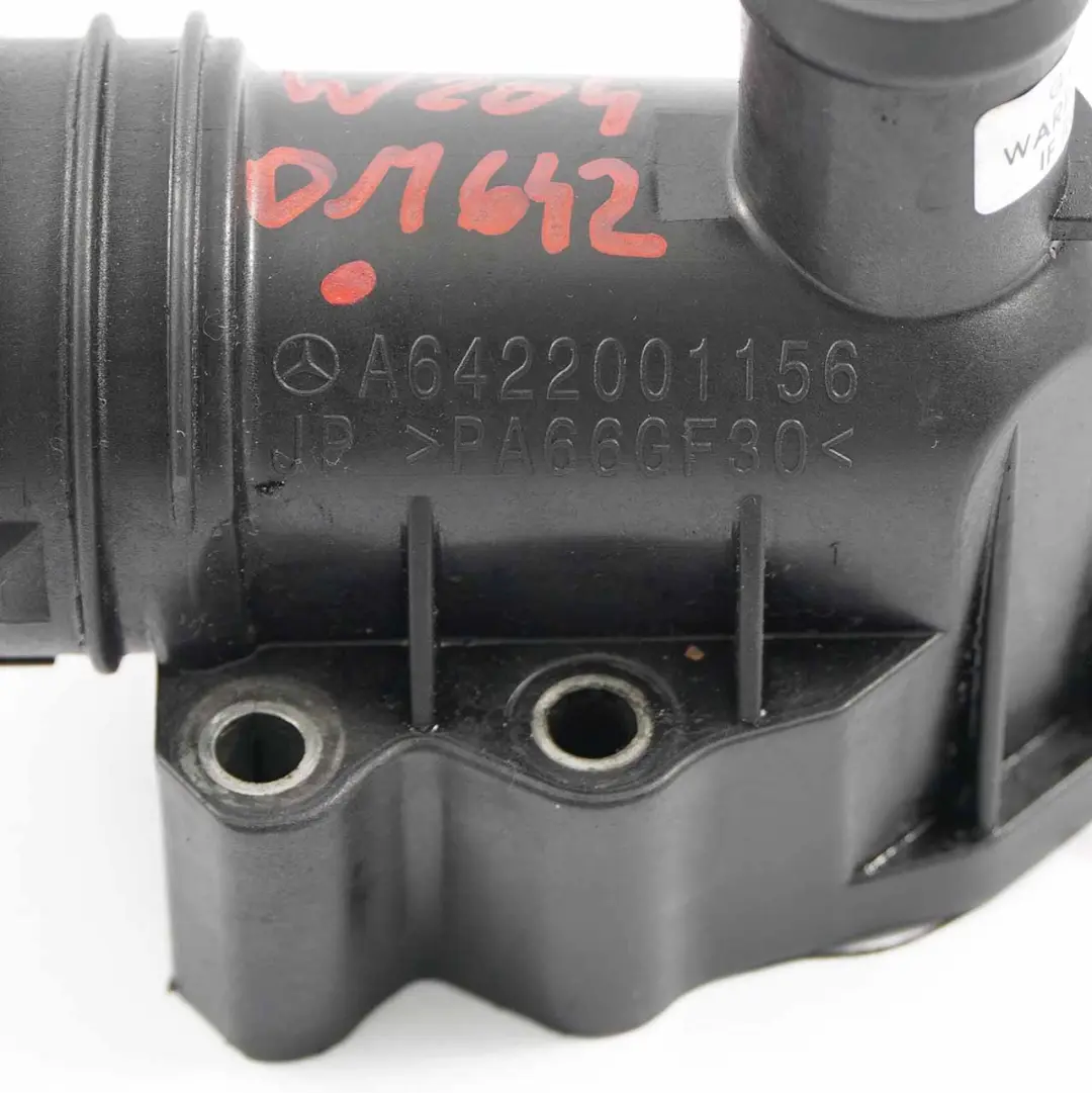  Mercedes-Benz W164 W204 W212 OM642 Thermostatgehäuse Kühlwasser Rohr A64220000 - SKU A6422001156 - Teilenummer A6422001156