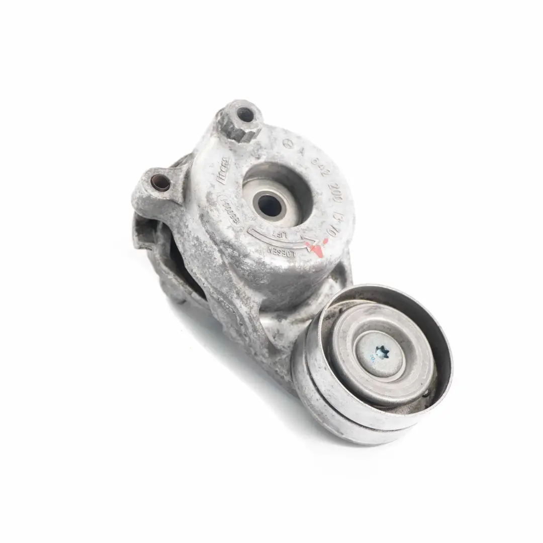 Motore Alternatore Cinghia Puleggia Tenditore per Mercedes W164 W204 W211 con numero di parte A6422001370 Mercedes W164 W204 W211 Motore Alternatore Cinghia Puleggia Tenditore - SKU A6422001370-1 - Numero di parte A6422001370
