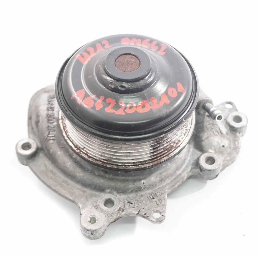 Mercedes W212 OM642 Motor Diesel Bomba Agua Unidad Refrigerante - SKU A6422002101 - Número de pieza A6422002101