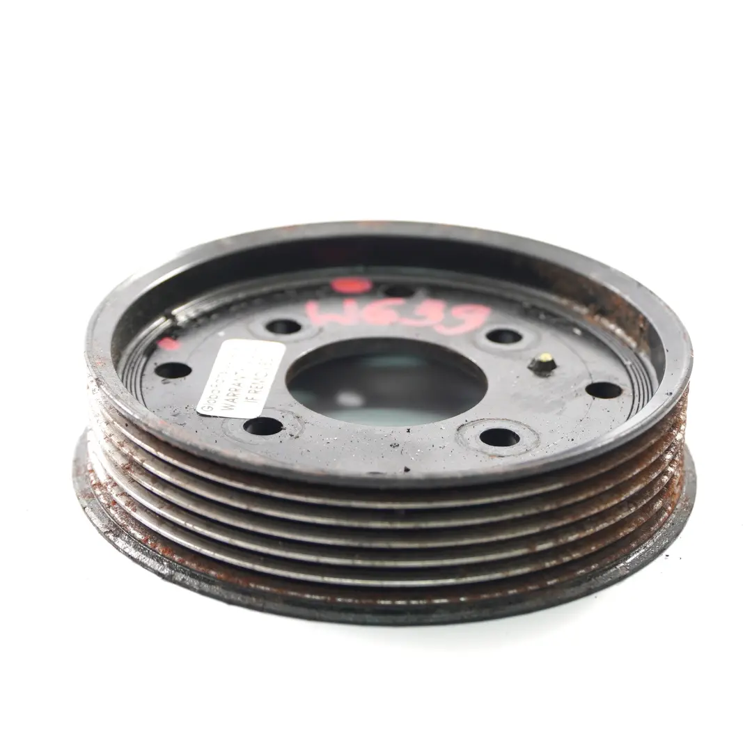 Motore Diesel OM642 Cinghia trasmissione Puleggia per Mercedes Vito W639 con numero di parte A6422020310 Mercedes Vito W639 Motore Diesel OM642 Cinghia trasmissione Puleggia - SKU A6422020310 - Numero di parte A6422020310