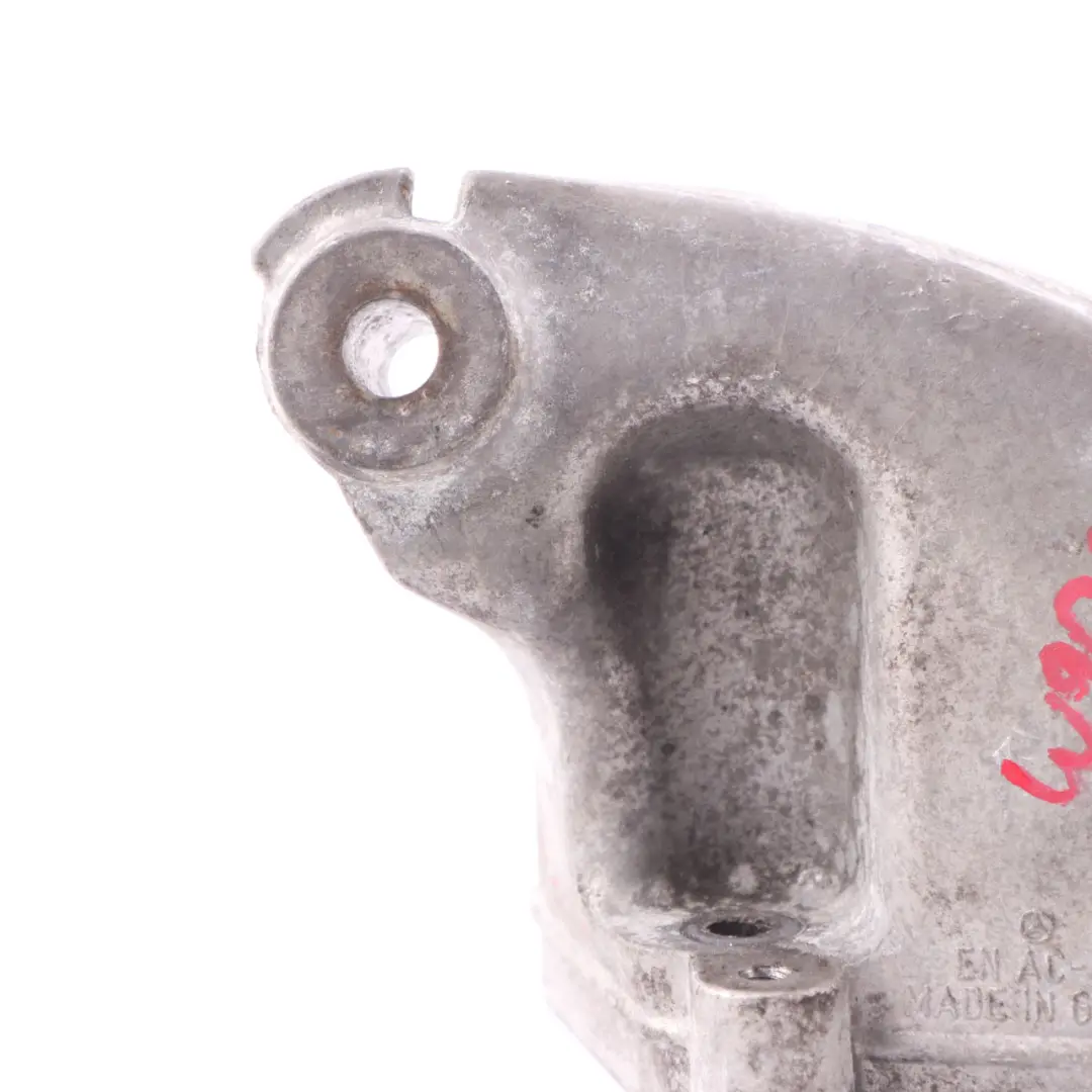 Soporte de motor Mercedes W906 W251 Soporte de soporte derecho para con número de pieza A6512231704 Soporte de motor Mercedes W906 W251 Soporte de soporte derecho - SKU A6422230304 - Número de pieza A6512231704