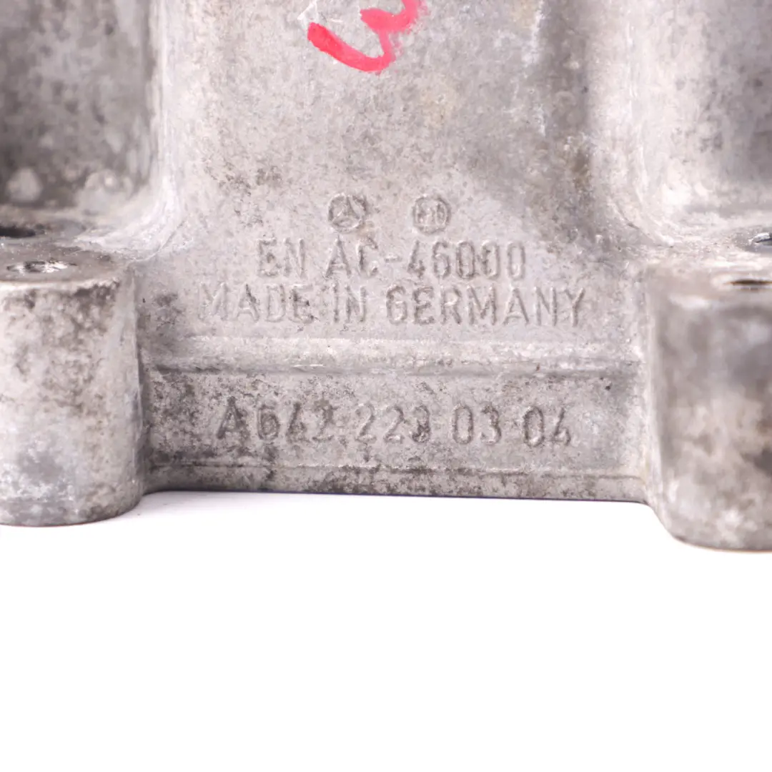 Mercedes W906 W251 Motor träger Halterung Rechts - SKU A6422230304 - Teilenummer A6512231704