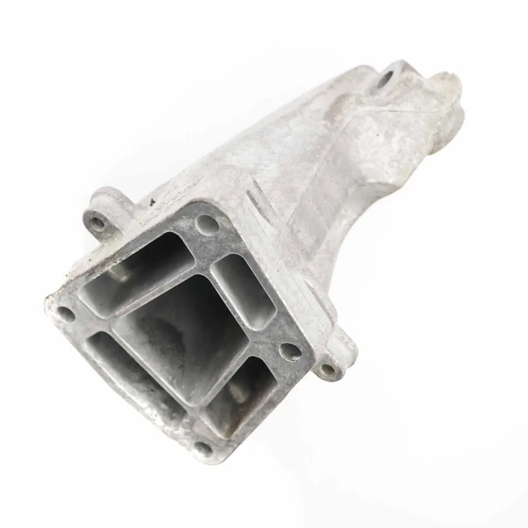  Support moteur Mercedes W212 Diesel OM642 Support droit - SKU A6422233404 - Numéro de pièce A6422233404