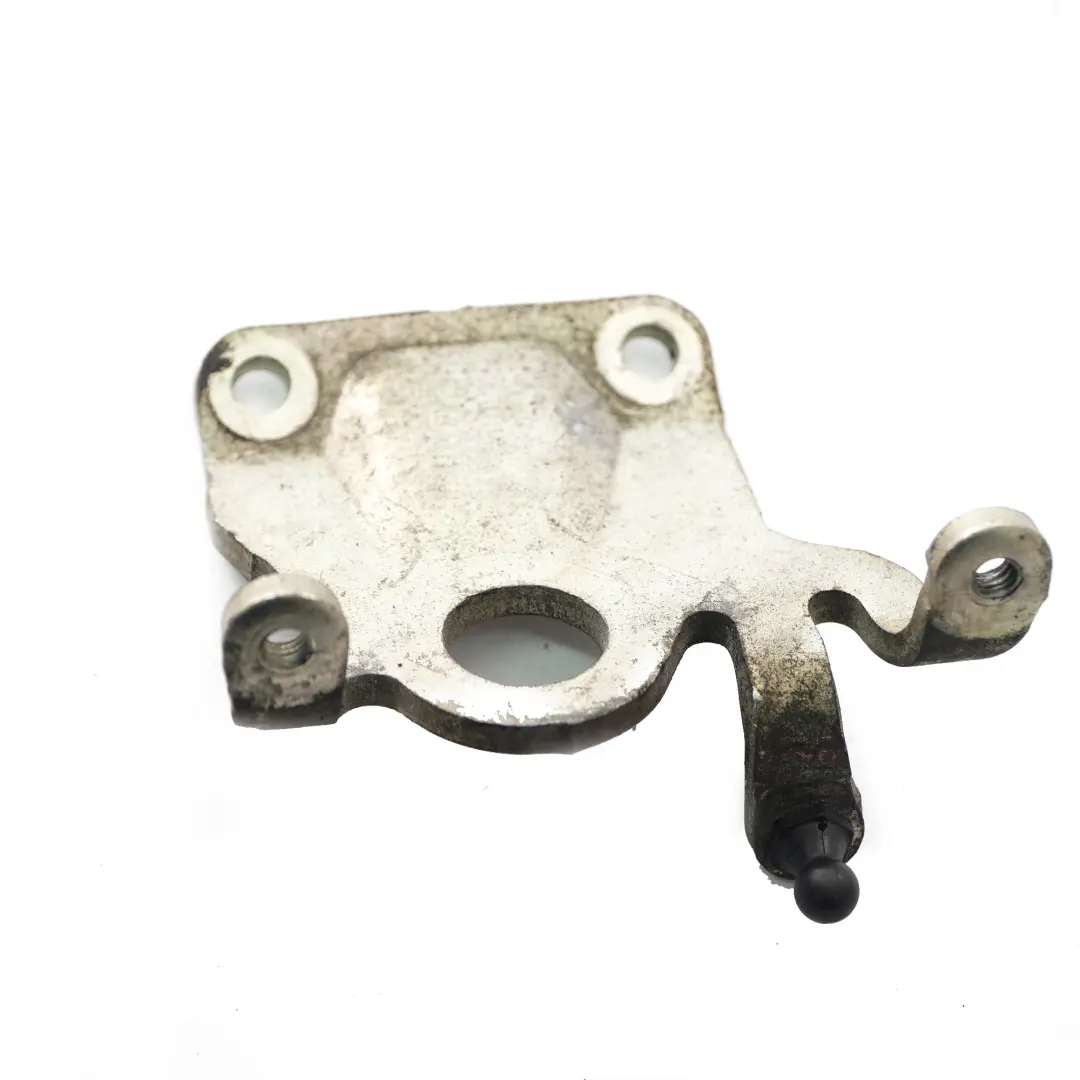 Top Bracket Mercedes W204 OM642 Engine Rear Right Accessory Cover Support to Engine with Part number A6422240043 Engine Top Bracket Mercedes W204 OM642 Engine Rear Right Accessory Cover Support - SKU A6422240043 - Part number A6422240043