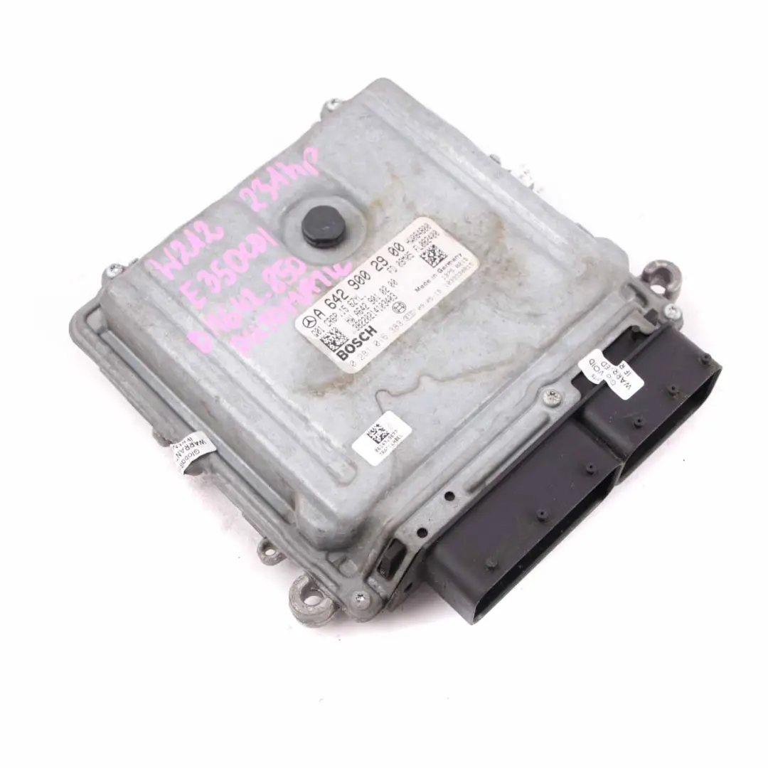 OM642.850 Unidad Control del Motor Módulo ECU para Mercedes W212 E350 CDI con número de pieza A6429002900 Mercedes W212 E350 CDI OM642.850 Unidad Control del Motor Módulo ECU - SKU A6429002900 - Número de pieza A6429002900