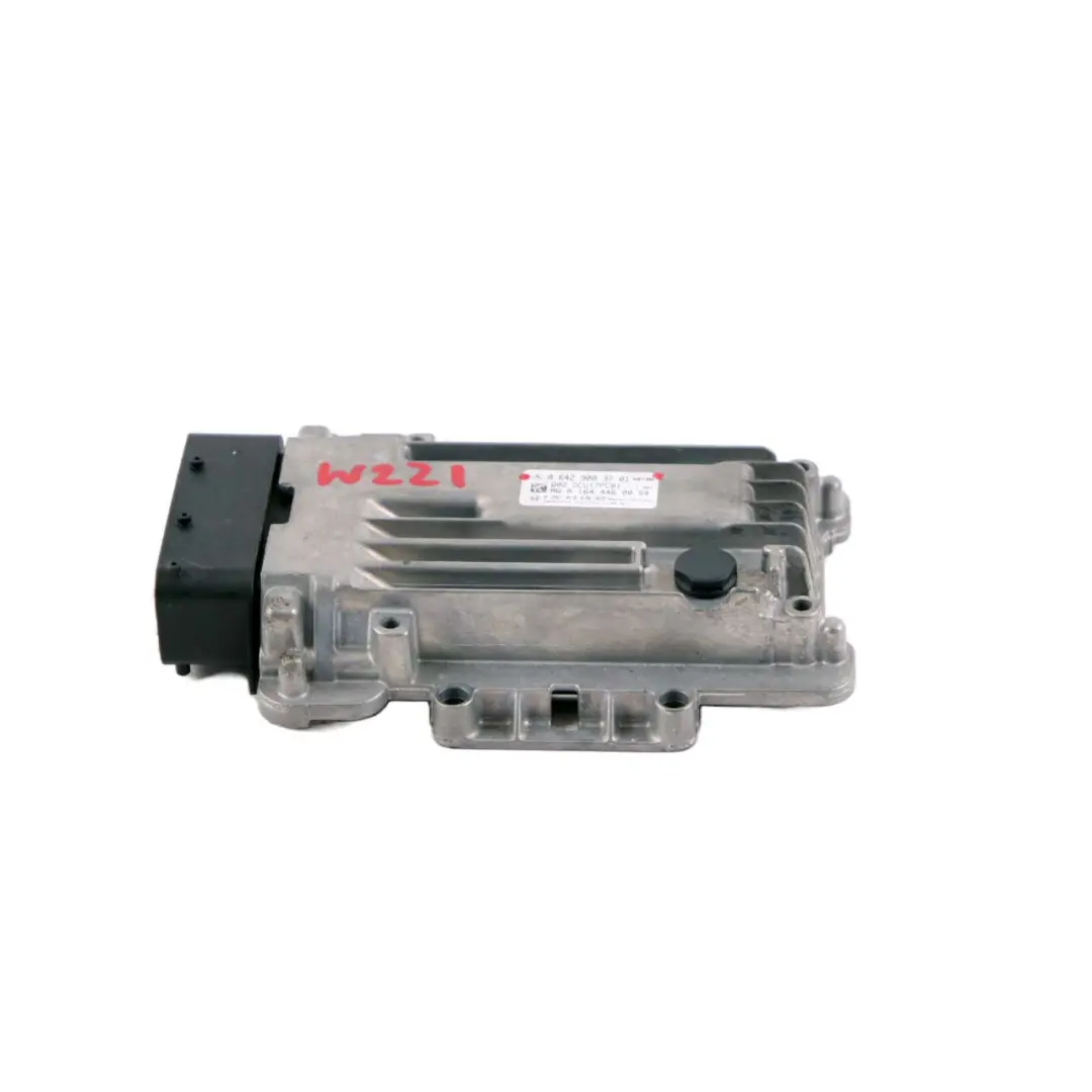Mercedes-Benz S W221 BlueTec AdBlue Emission Control Unit Module to with Part number A6429003701 Mercedes-Benz S W221 BlueTec AdBlue Emission Control Unit Module - SKU A6429003701 - Part number A6429003701