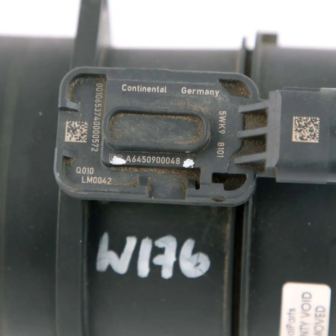 Capteur De Débitmètre D'Air Massique pour Mercedes W176 W205 W212 W246 à propos du numéro de pièce A6450900048 Mercedes W176 W205 W212 W246 Capteur De Débitmètre D'Air Massique - SKU A6450900048 - Numéro de pièce A6450900048