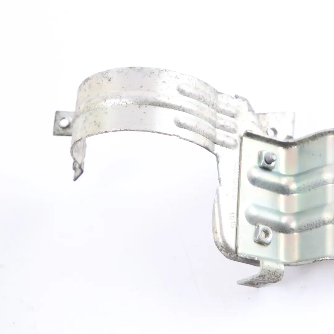 Carcasa del filtro de combustible Mercedes W176 W246 Soporte montaje para con número de pieza A6450900852 Carcasa del filtro de combustible Mercedes W176 W246 Soporte montaje - SKU A6450900852 - Número de pieza A6450900852