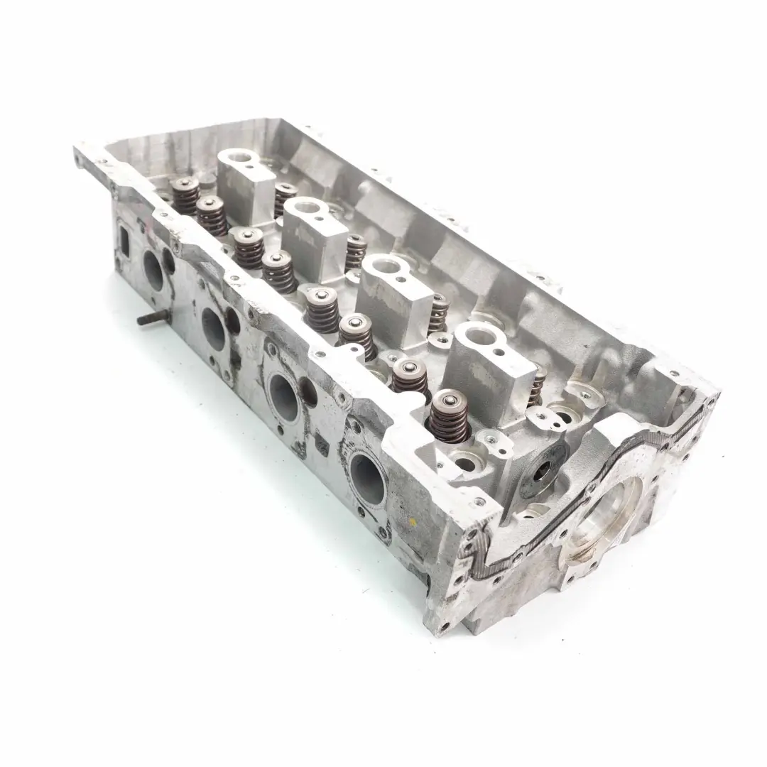 OM646.982 Motor Culata Motor para Mercedes W639 2.2 con número de pieza A6460100620 Mercedes W639 2.2 OM646.982 Motor Culata Motor - SKU A6460100620 - Número de pieza A6460100620