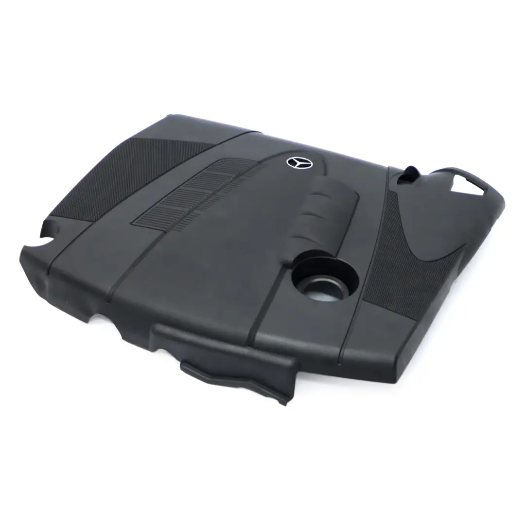 Mercedes W211 OM646 Panneau recouvrement acoustique moteur diesel A6460161124 - SKU A6460100767 - Numéro de pièce A6460100767
