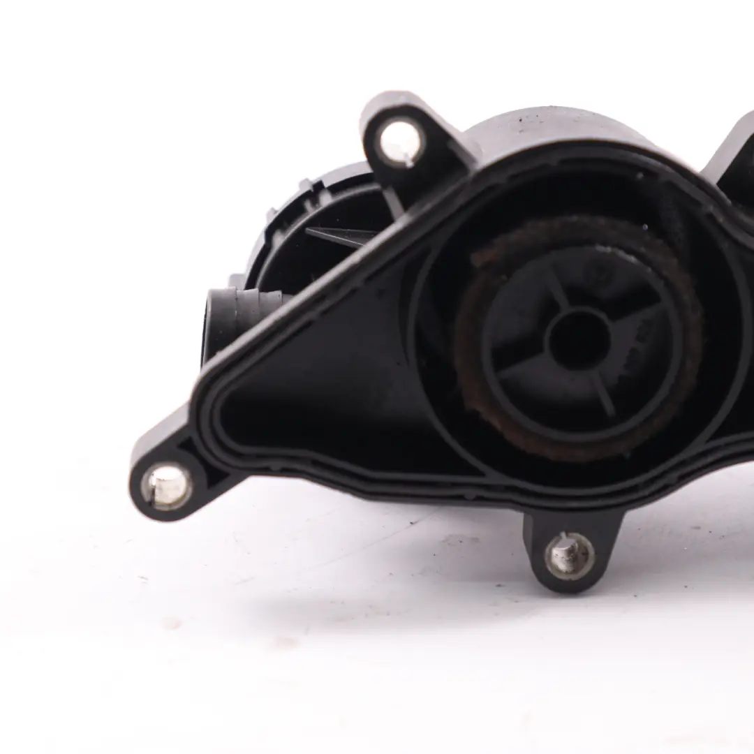 OM646 Öl Abcheider Entlüftungs Ventil A6460100862 für Mercedes Sprinter W906 mit Teilenummer A6460101562 Mercedes Sprinter W906 OM646 Öl Abcheider Entlüftungs Ventil A6460100862 - SKU A6460101562 - Teilenummer A6460101562