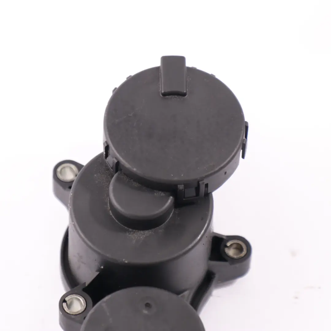 Mercedes Sprinter W906 OM646 Soupape Reniflard Séparateur D'Huile A6460100862 - SKU A6460101562 - Numéro de pièce A6460101562