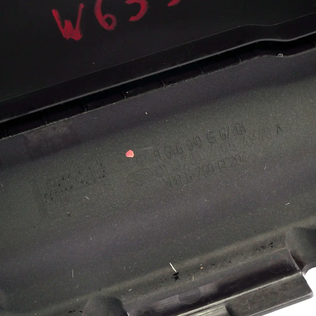 Head Cover Mercedes W639 Housing Panelling OM646 Diesel to Engine with Part number A6460101567 Engine Head Cover Mercedes W639 Housing Panelling OM646 Diesel - SKU A6460101567 - Part number A6460101567