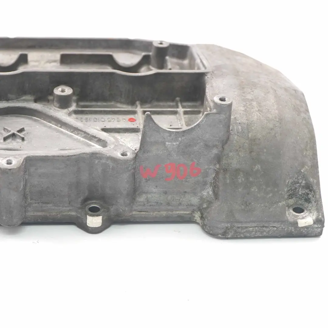 OM646 Couvercle De Culbuteur De Culbuteur Diesel pour Mercedes W639 à propos du numéro de pièce A6460101830 Mercedes W639 OM646 Couvercle De Culbuteur De Culbuteur Diesel - SKU A6460101830 - Numéro de pièce A6460101830