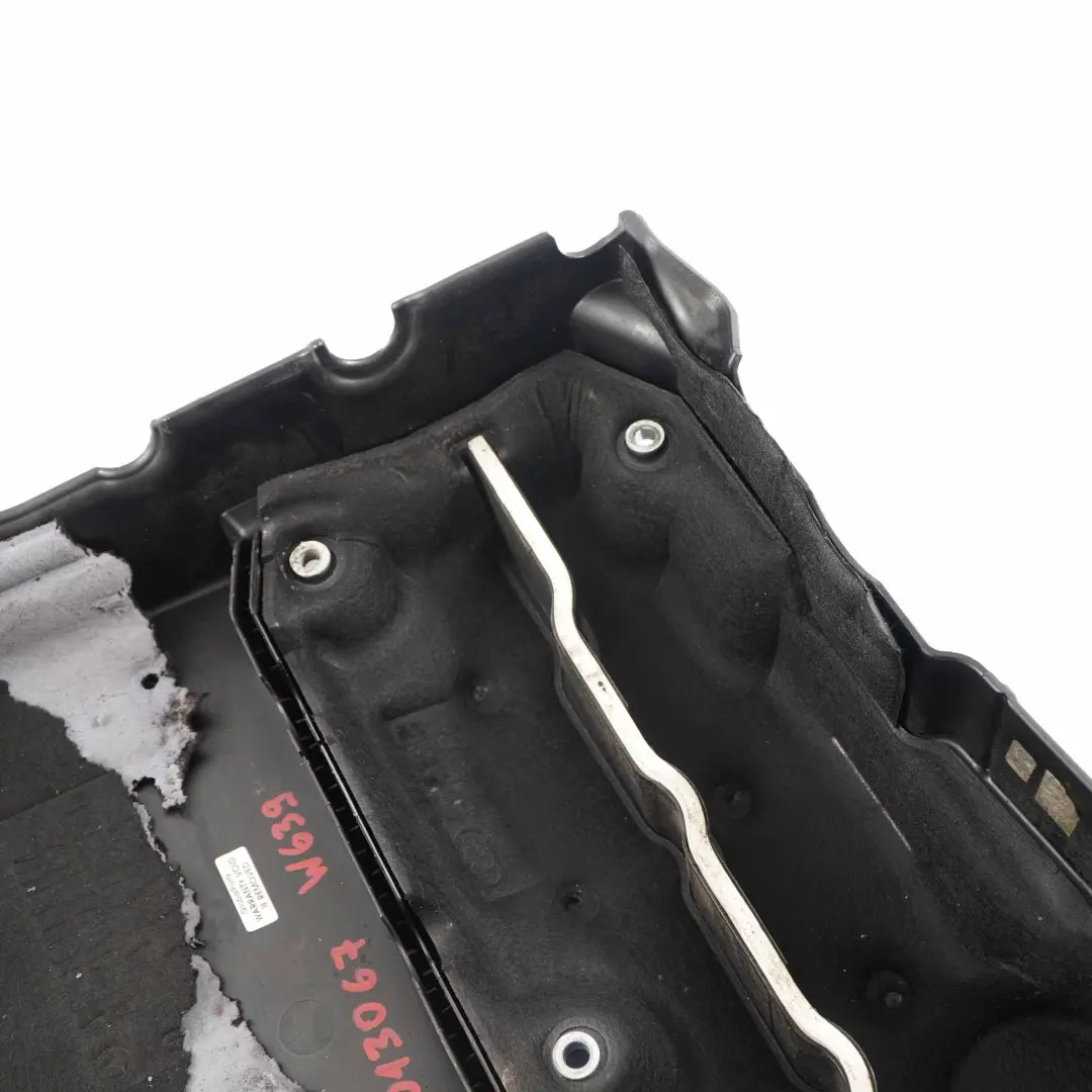  Tapa Motor Mercedes W639 W906 OM646 Diesel Panel Acústico - SKU A6460103067 - Número de pieza A6460103067