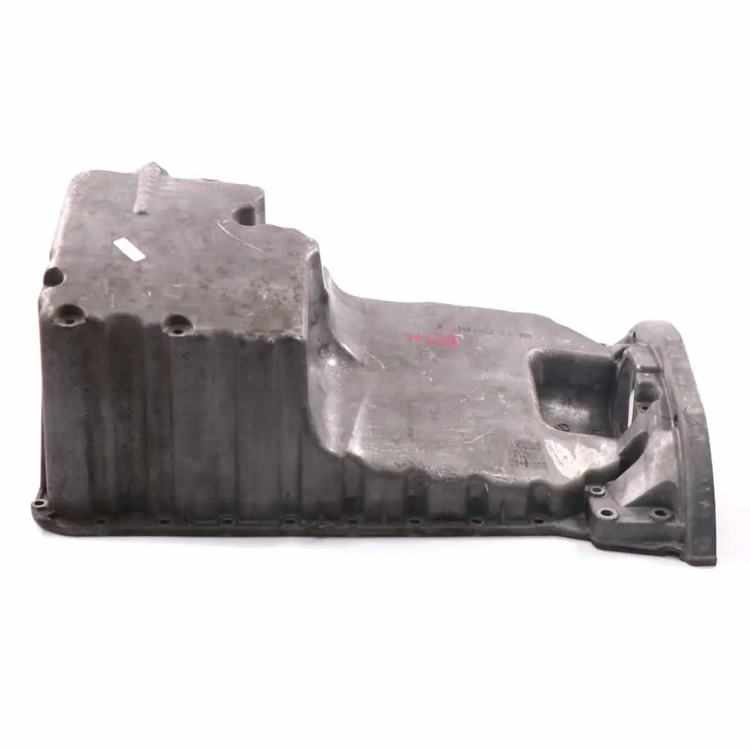 OM646 Dieselmotor Ölwanne für Mercedes W639 mit Teilenummer A6460142502 Mercedes W639 OM646 Dieselmotor Ölwanne - SKU A6460142502 - Teilenummer A6460142502